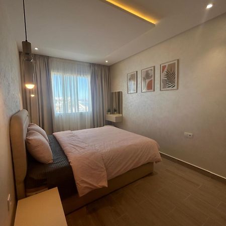 Appartement Haut Standing En Face De La Marina Et A 200M Du Port De Tanger - Appt 2 Extérieur photo