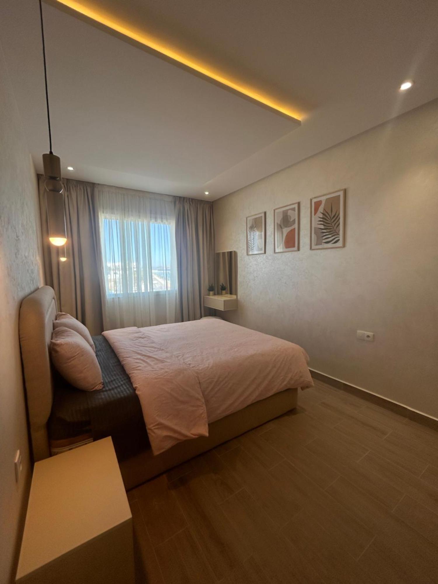 Appartement Haut Standing En Face De La Marina Et A 200M Du Port De Tanger - Appt 2 Extérieur photo