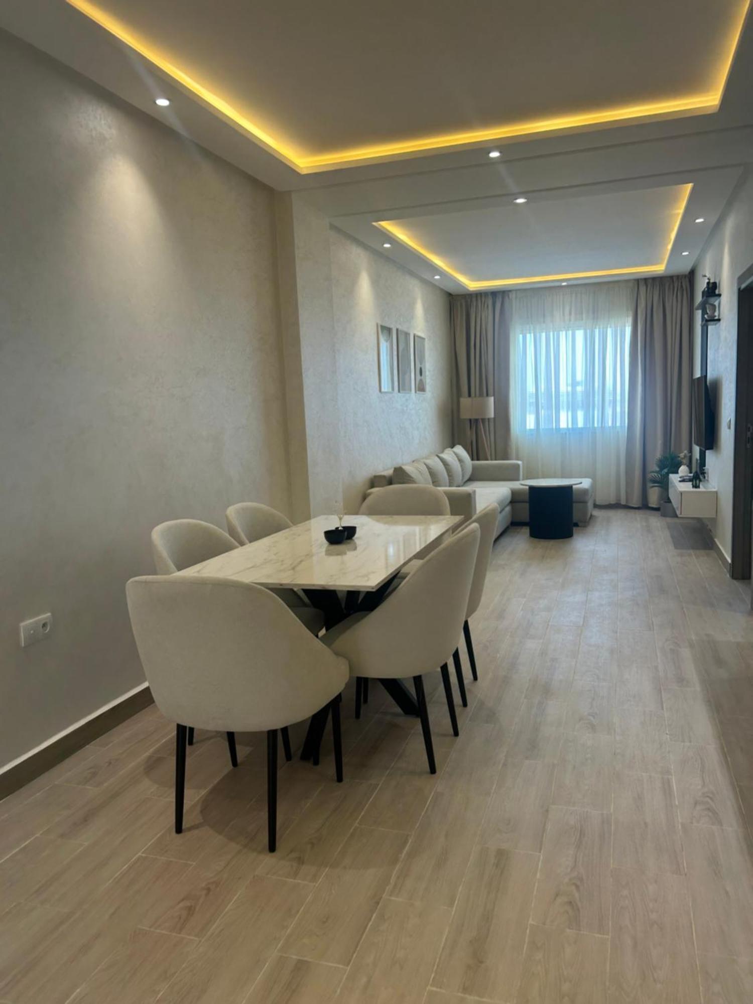 Appartement Haut Standing En Face De La Marina Et A 200M Du Port De Tanger - Appt 2 Extérieur photo